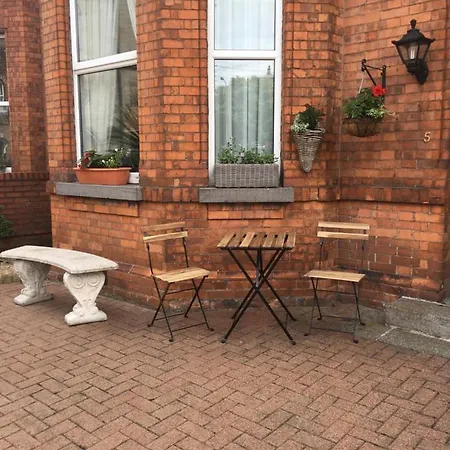 Ardrose B&B *