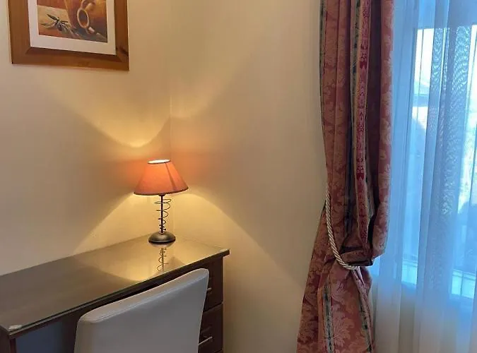 Ardrose B&B Couette-café